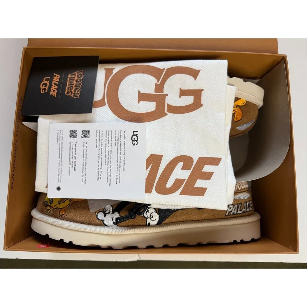 Palace x UGG Tasman Slipper Looney Tunes Size 10 Tasman